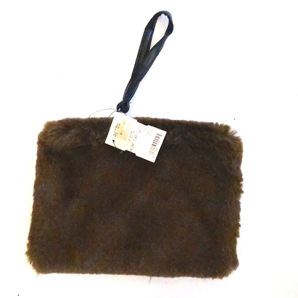 Winter Green Faux Fur Wristlet